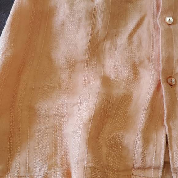 Linen button down - Picture 5 of 10